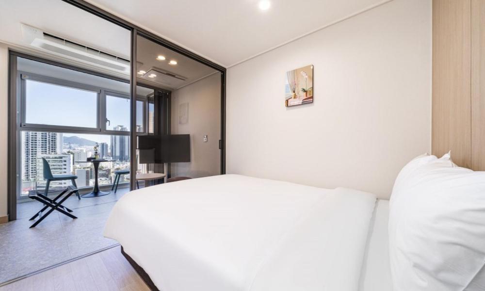 Allzip Archieve4H Residence Hotel Busan Eksteriør bilde