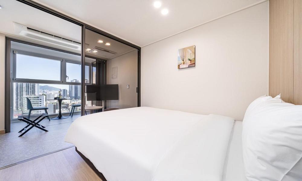 Allzip Archieve4H Residence Hotel Busan Eksteriør bilde