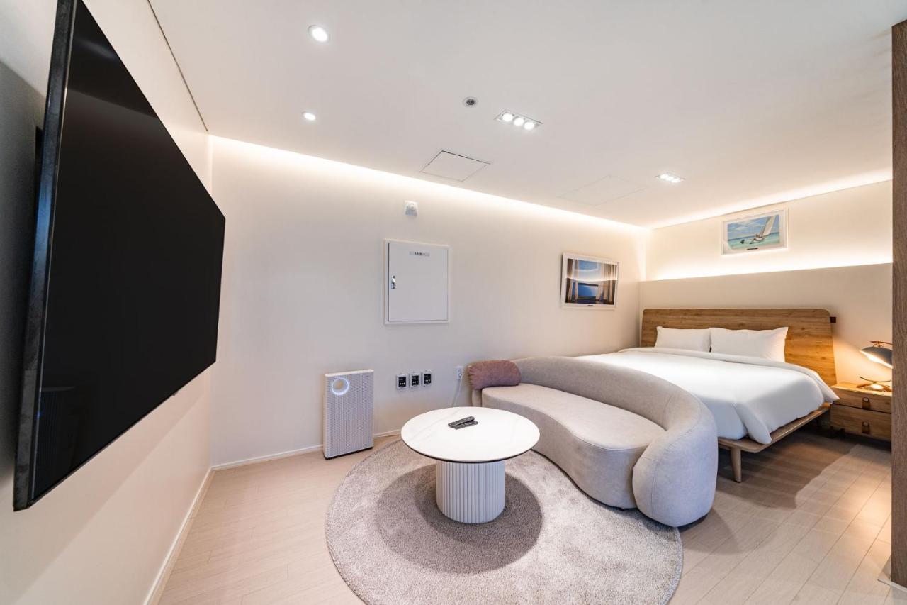 Allzip Archieve4H Residence Hotel Busan Eksteriør bilde