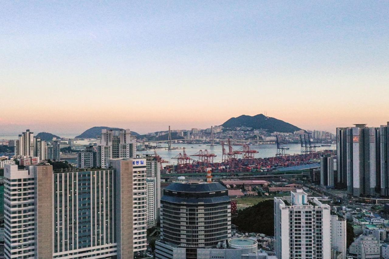 Allzip Archieve4H Residence Hotel Busan Eksteriør bilde