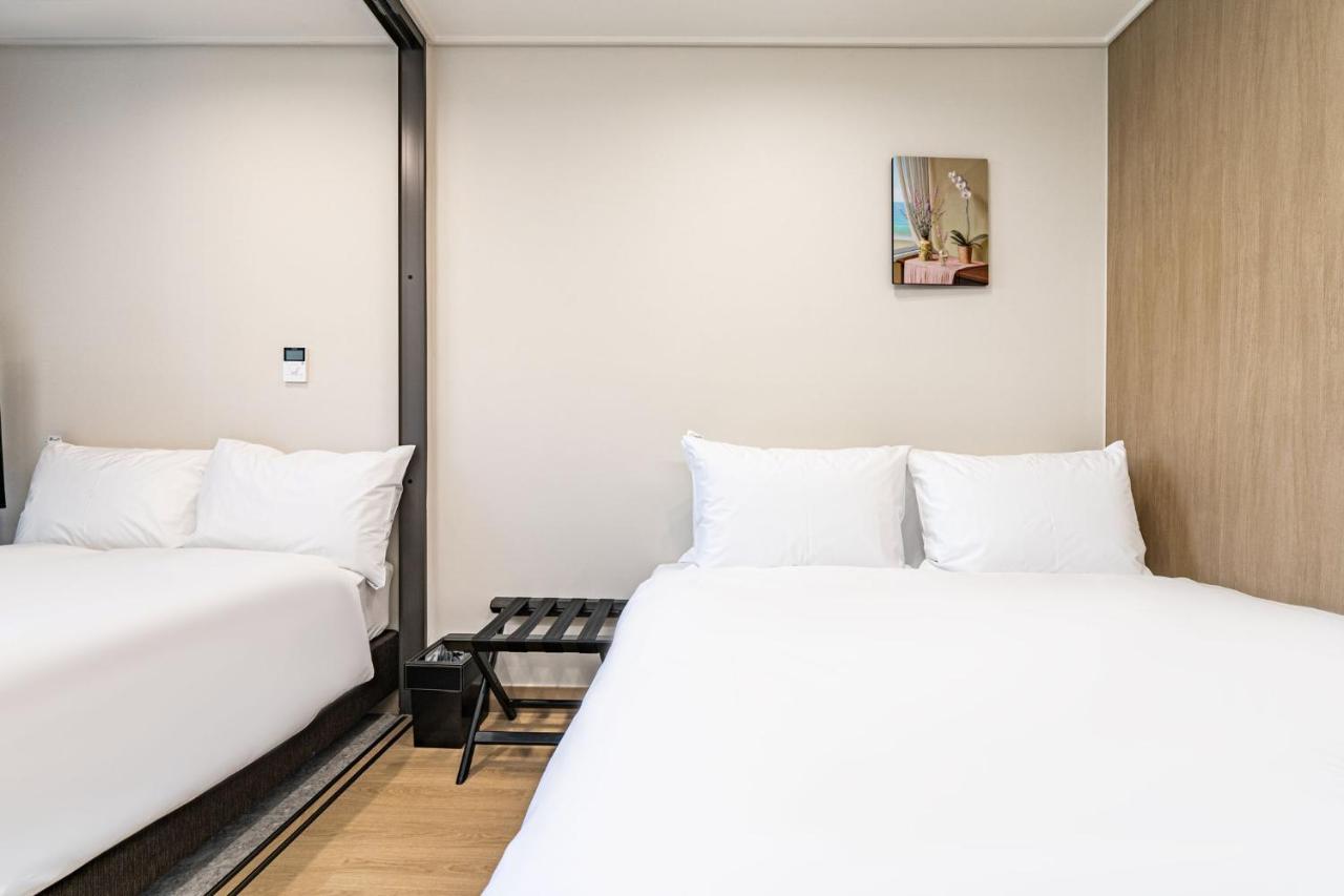 Allzip Archieve4H Residence Hotel Busan Eksteriør bilde