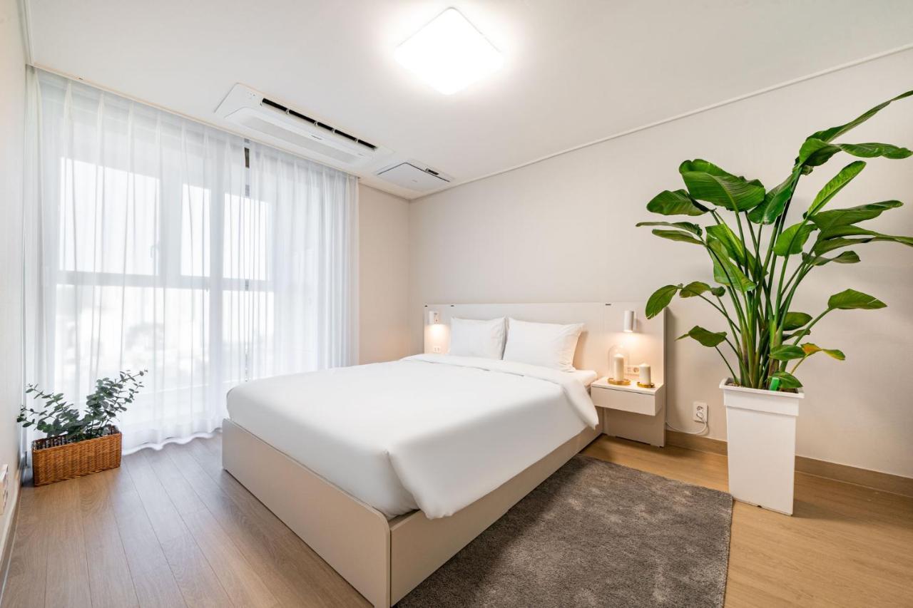 Allzip Archieve4H Residence Hotel Busan Eksteriør bilde